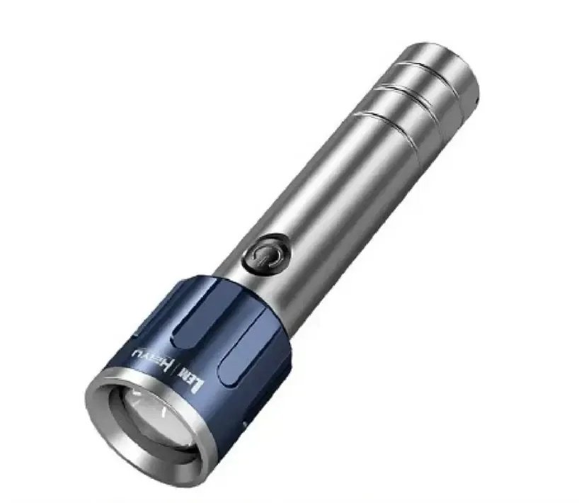M9 Zoomable Flashlight